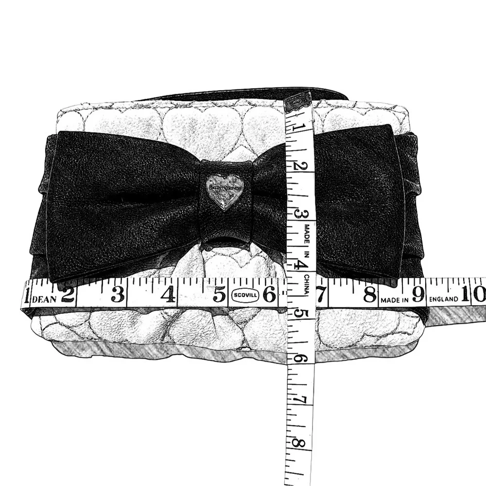 Betsey Johnson Quilted Heart Wristlet - Picture 7 of 10